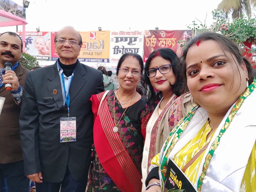 ফুলের প্রদর্শনীতে সম্মানিত লক্ষ্মী
