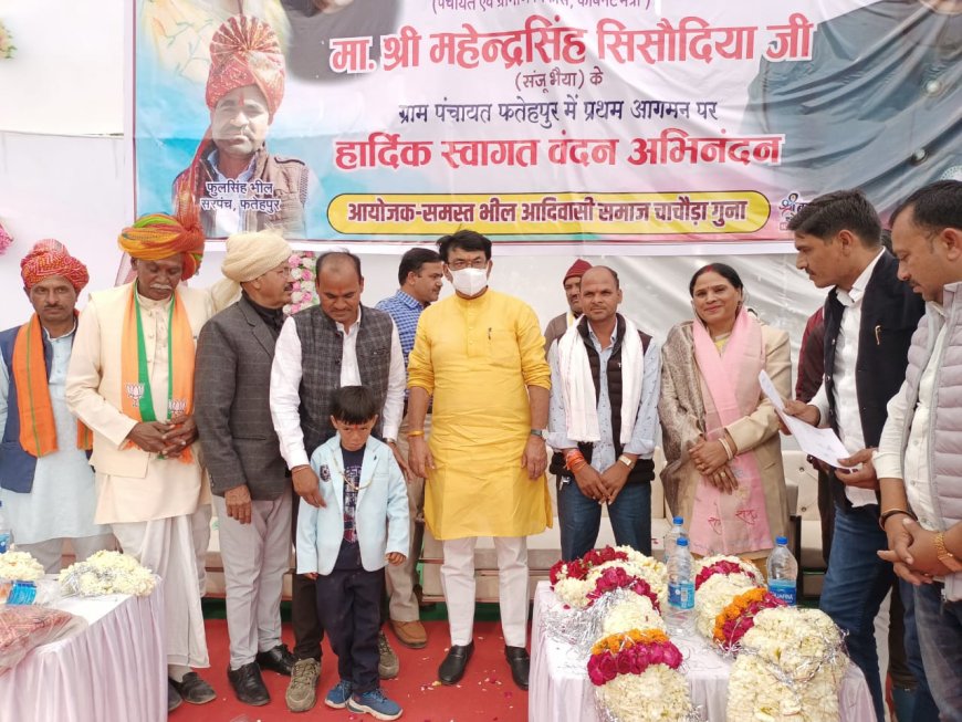 त्रिदेव यात्रा में शामिल हुए पंचायत मंत्री, लोगों की समस्याएं सुनी