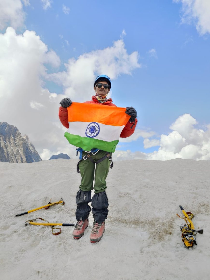 आर्थिक तंगी से जूझ रहे पर्वतारोही अभिनीत मौर्य ने आर्थिक सहायता के लिये जिला क्रीड़ाधिकारी को लिखा पत्र