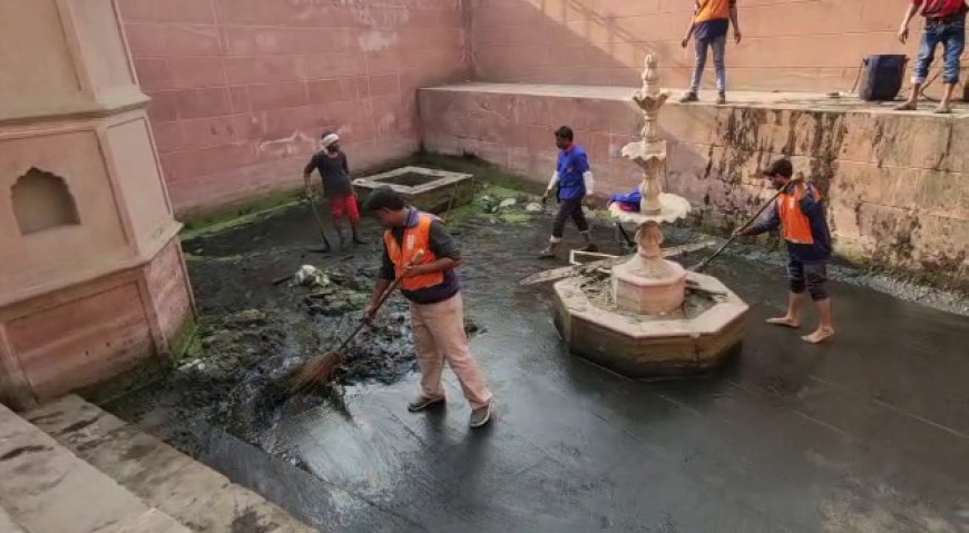 सरकार की घाटों के सौंदर्यीकरण की हृदय योजना को लगा पलीता