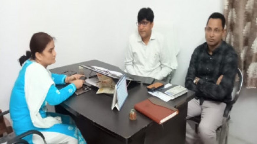 बीएसए ने कार्यालय सहायक को तत्काल प्रभाव से किया निलंबित