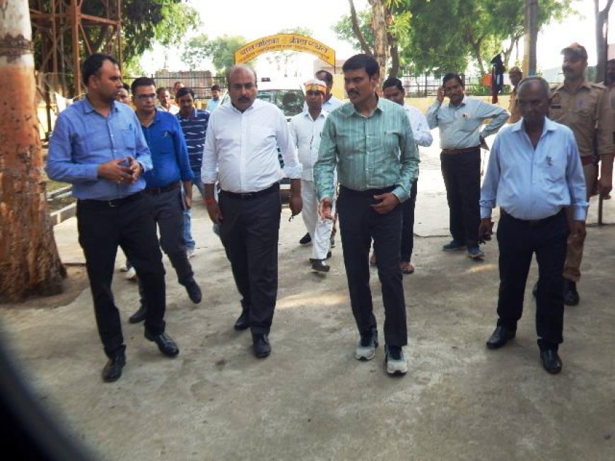 जिला जज व जिलाधिकारी ने बाल सम्प्रेक्षण ग्रह का किया निरीक्षण