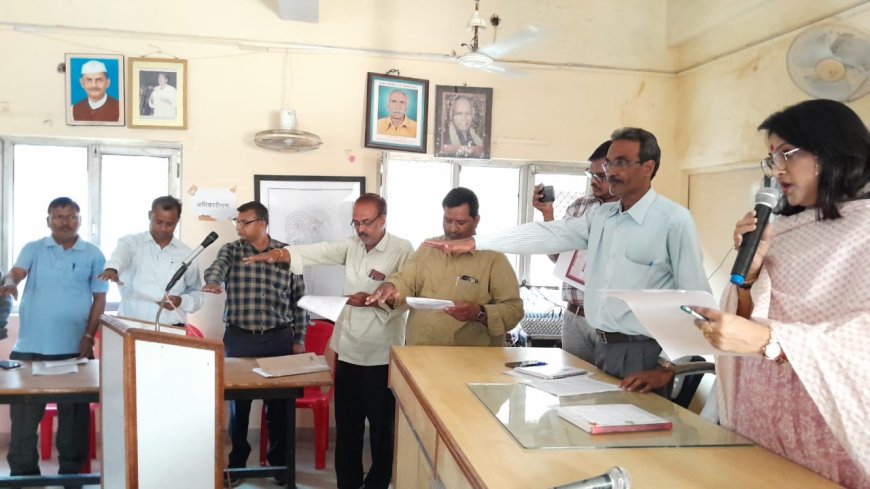 स्वच्छता ही सेवा के अन्तर्गत ’ महासफाई अभियान को सफल बनाये जाने हेतु बैठक आयोजित