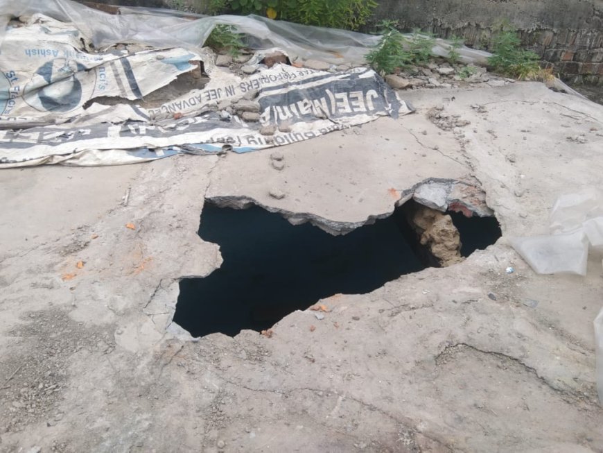 भूकंप के झटके से गिर गई छत, मंगलवार को लगे थे भूकंप के झटके