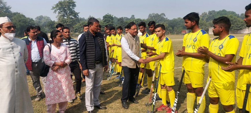 खेल शरीर को स्वस्थ रखने का मूल मंत्र है : डॉक्टर मोहम्मद तारिक