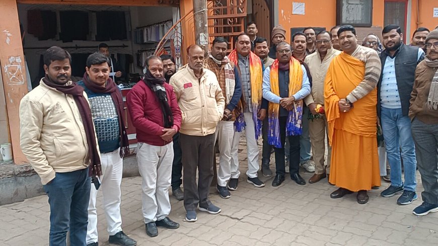 108 कुण्डीय श्री लक्ष्मी नारायण महायज्ञ की युद्ध स्तर पर तैयारी शुरू, बेनीगंज नगर पंचायत सभागार में हुई तैयारी बैठक