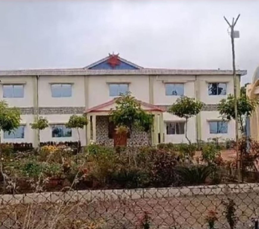 अवैध बाल गृह मामले में एक्शन : तीन अधिकारी निलंबित, दो को नोटिस, सीएम डॉ. मोहन यादव ने कहा, बच्चियां सुरक्षित