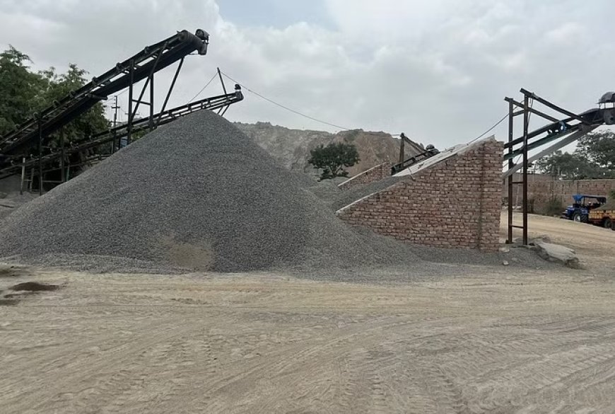 नालागढ़ के MLA और उनके भाई के क्रशर पर टीम ने दी दबिश