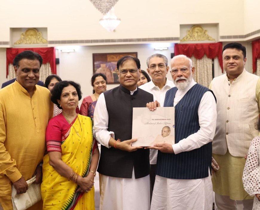 Narendra Modi courtesy Meets PV Narasimha Rao's Family
