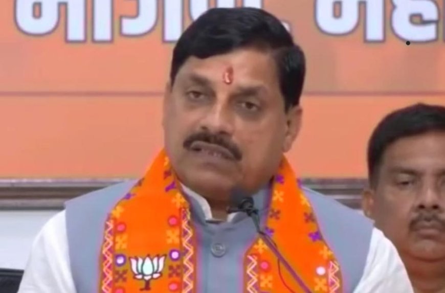 ‘नाई नाई बाल कितने, ठहर अभी सामने आते हैं’ सीएम मोहन यादव ने साधा कांग्रेस पर निशाना, कहा- वो सिर्फ कुर्सी के भूखे