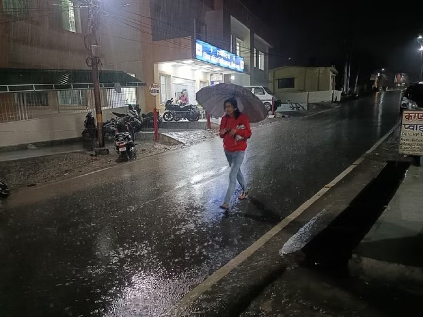 तेज हवाओं के साथ दिल्ली-एनसीआर में बदला मौसम, कुछ इलाकों में बारिश, कहीं बूंदाबांदी से राहत