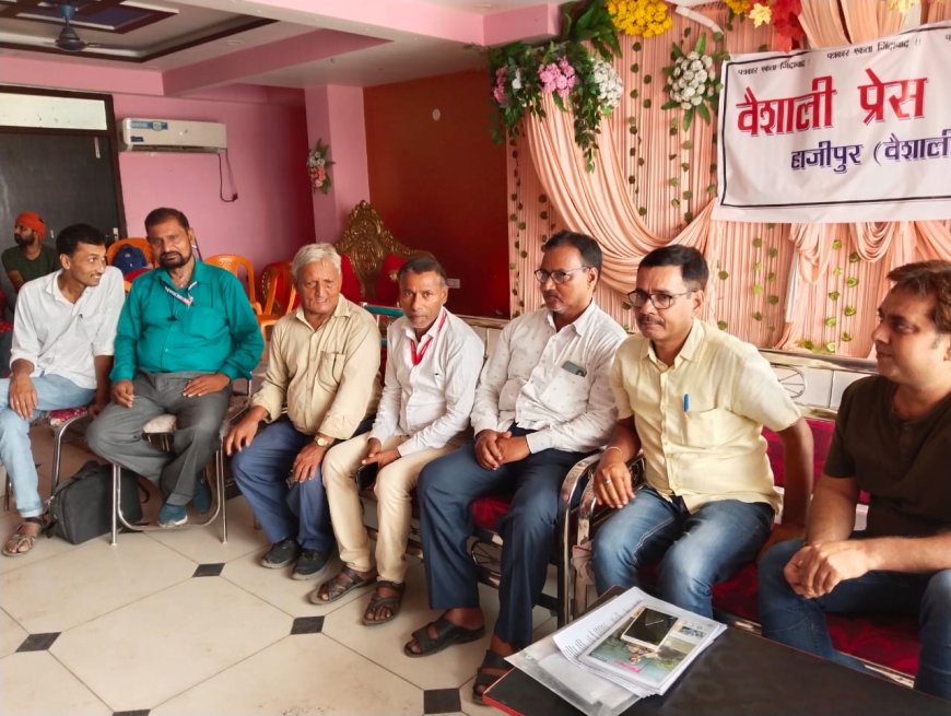 গণতন্ত্রকে শক্তিশালী করতে সংবাদপত্রের স্বাধীনতা প্রয়োজন: রামনাথ বিদ্রোহী