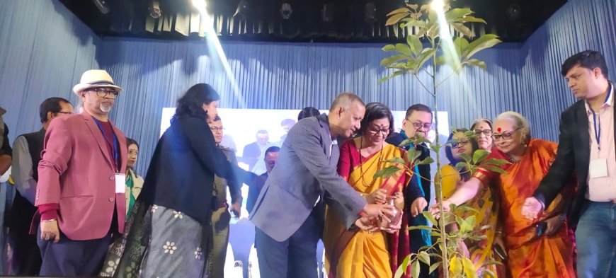 ऑनलाइन बाल शोषण में वृद्धि ने WBCPCR को स्कूलों में डिजिटल साक्षरता की सिफारिश करने के लिए प्रेरित किया