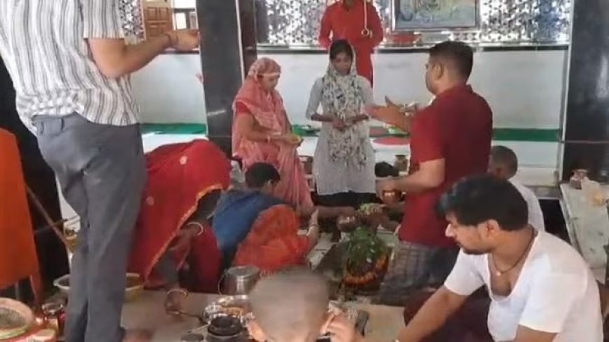 सावन के पहले सोमवार को शिव मंदिरों में उमड़ी भक्तों की भीड़, भोले को प्रसन्न करने में लगे शिवभक्त