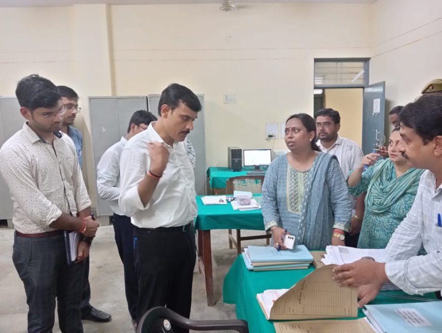 पुलिस बल के साथ सभी तरह की अवैध भूमि कब्जा मुक्त करायें:- जिलाधिकारी