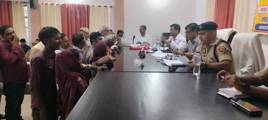 नगरीय व ग्रामीण क्षेत्रों के सभी दंबग, अपराधी, भूमाफिया एवं अपराधिक प्रवृत्ति के लोगों का नियमित संज्ञान लें : पुलिस अधीक्षक