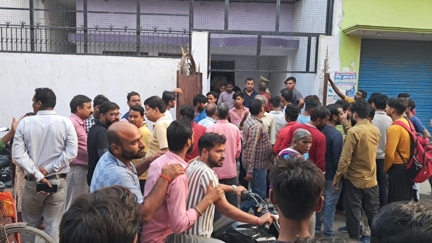 शाहाबाद: वकील का घर के अंदर बेड पर मिला जला हुआ शव  शॉर्ट सर्किट से आग लगने की संभावना