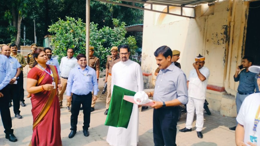 प्रत्येक व्यक्ति को धरा की हरियाली पर ध्यान देकर पेड़ लगाना चाहिएः-एमपी सिंह