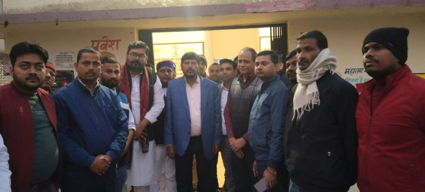 मंत्री रामदास अठावले की अध्यक्षता में आकांक्षी जिला कार्यक्रम पर विशेष समीक्षा बैठक
