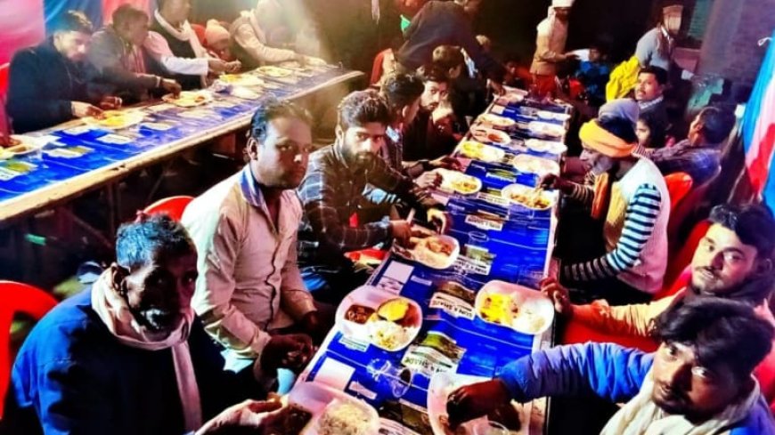 हरदोई में पशुपालक ने केक काटकर बड़े धूमधाम से मनाया बकरियों का जन्मदिन