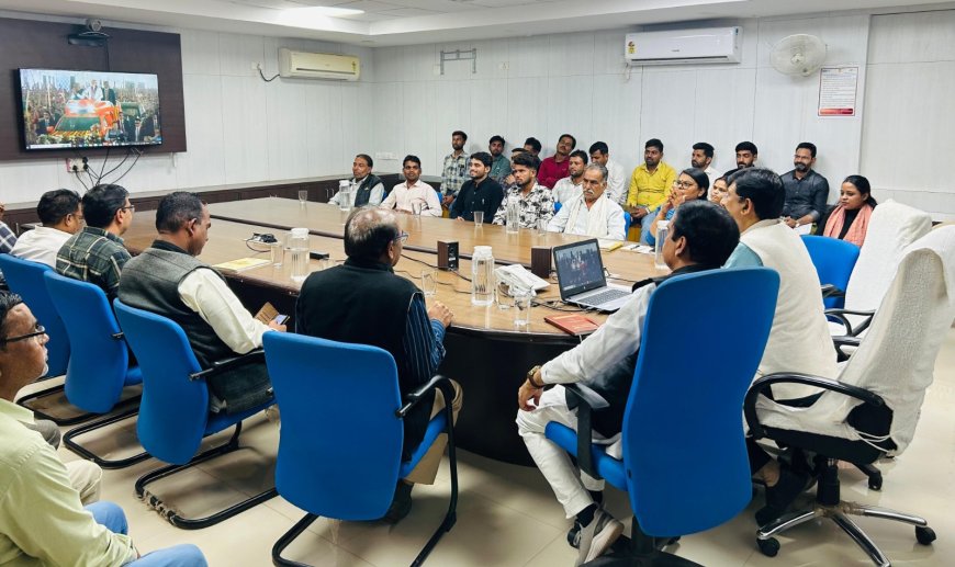 प्रधानमंत्री श्री मोदी द्वारा किसान सम्मान निधि की 19वीं किस्त की राशि की गयी अंतरित, जिला कलेक्ट्रेट के एनआईसी कक्ष में दिखाया गया कार्यक्रम का लाइव प्रसारण