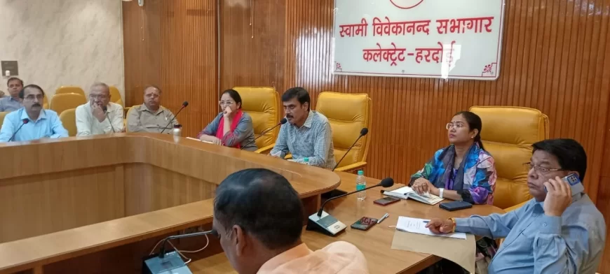 विशेष संचारी रोग नियन्त्रण अभियान की द्वितीय अन्तर्विभागीय बैठक आयोजित