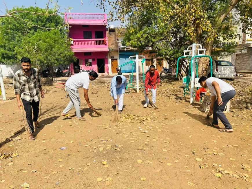 अटल जन्मशताब्दी पर भाजपा गुना नगर मंडल ने चलाया स्वच्छता अभियान, बड़ी संख्या में कार्यकर्ता हुए शामिल