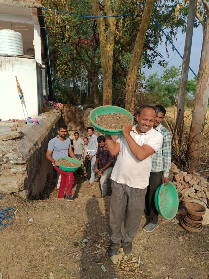 जल गंगा अभियान के तहत आरोन में प्राचीन धरोहर को संजीवनी