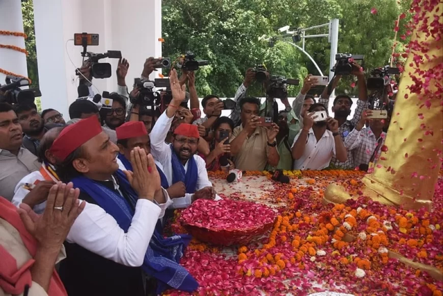 आंबेडकर जयंती पर अखिलेश बोले: 'देश संविधान से चलना चाहिए, साजिशों के तहत खंडित की जाती रही हैं प्रतिमाएं'