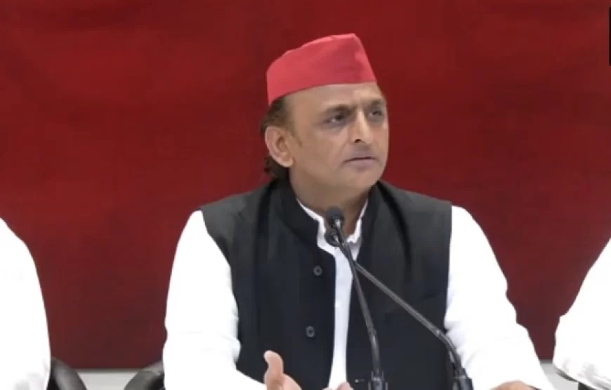 20 से अधिक महिलाओं ने एक साल में 5-5 बार बच्चों को दिया जन्म... अखिलेश ने फर्जीवाड़े पर भाजपा पर कसा तंज
