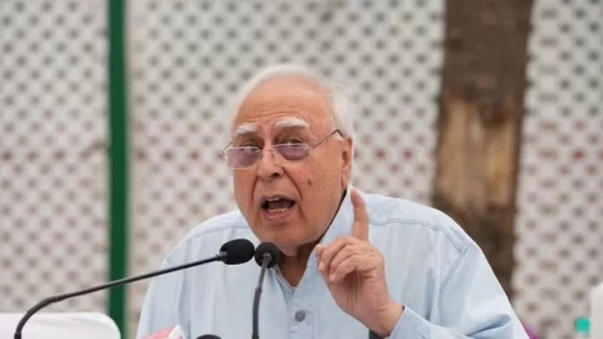 'पहलगाम हमले को लेकर सरकार से संसद का विशेष सत्र बुलाने की मांग की जाए', सिब्बल की अपील