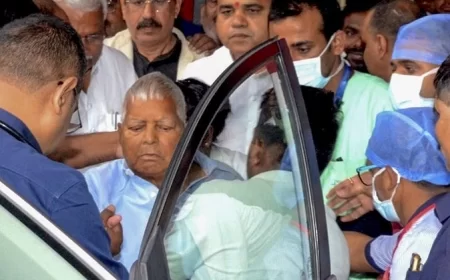 दिल्ली हाईकोर्ट से लालू यादव को झटका, निचली अदालत की कार्यवाही पर रोक की मांग खारिज