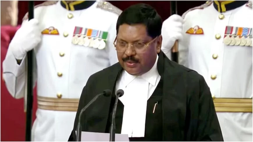 न्यायमूर्ति भूषण रामकृष्ण गवई बने भारत के नए प्रधान न्यायाधीश; राष्ट्रपति मुर्मू ने दिलाई शपथ