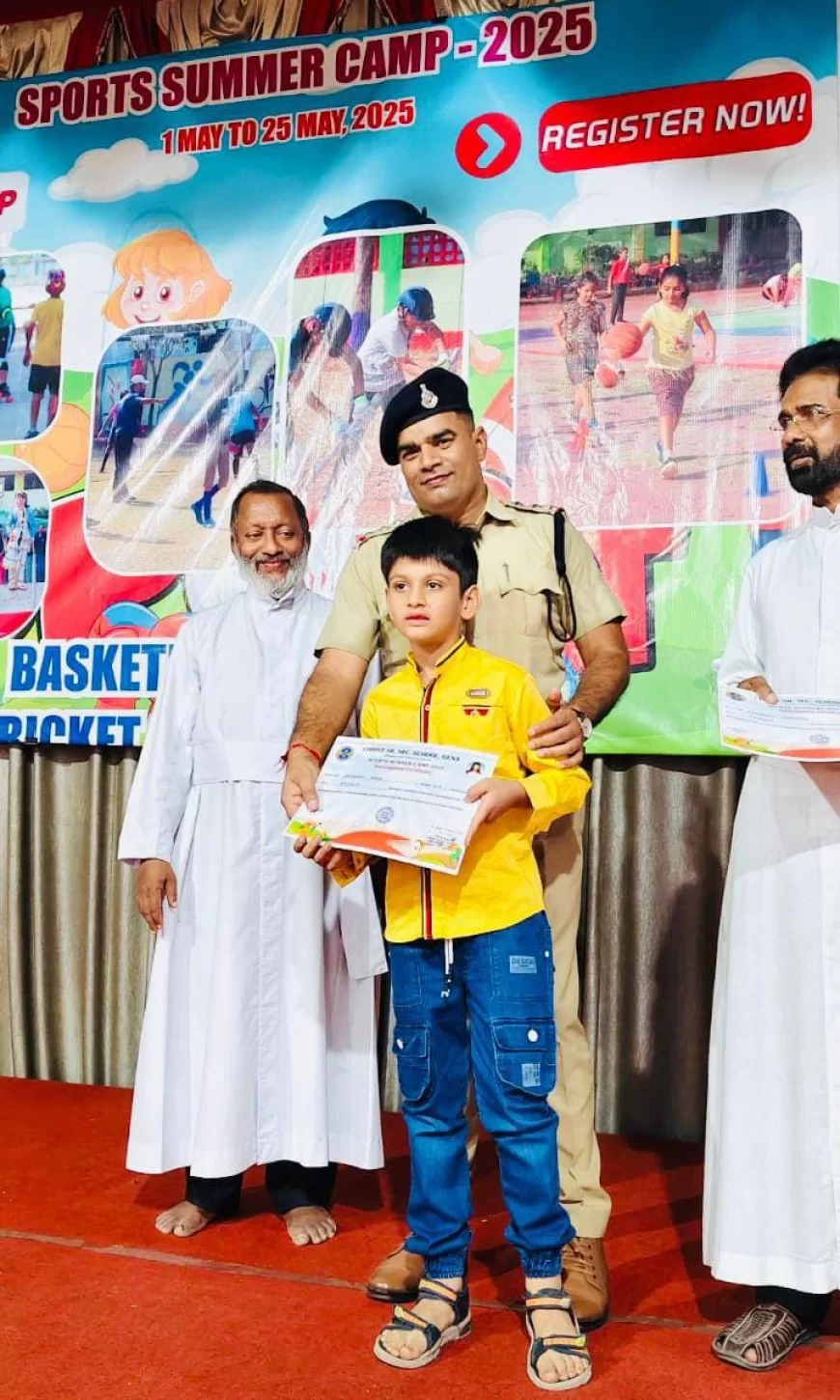 निजी विद्यालय में समर कैंप समापन अवसर पर सड़क सुरक्षा व यातायात जागरूकता विषय पर आयोजित हुई कार्यशाला, यातायात थाना प्रभारी ने विद्यार्थियों को दिए जीवनरक्षक सुझाव 