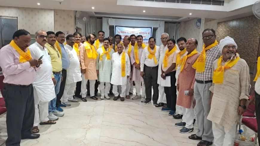अखिल भारतीय कायस्थ महा सभा उत्तर प्रदेश, प्रदेश के सभी स्नातक सीटों पर प्रत्याशी खड़ा करेगी कायस्थ महासभा - डा0 इंद्रसेन श्रीवास्तव