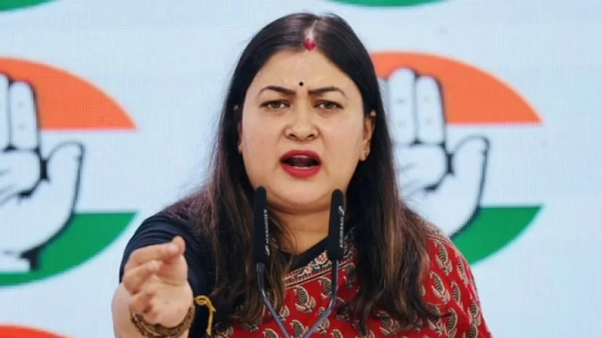 कांग्रेस बोली, 'मांग' के सिंदूर को ढाल बनाना चाहती है मोदी सरकार, घर-घर सिंदूर वितरण पर उठाया सवाल