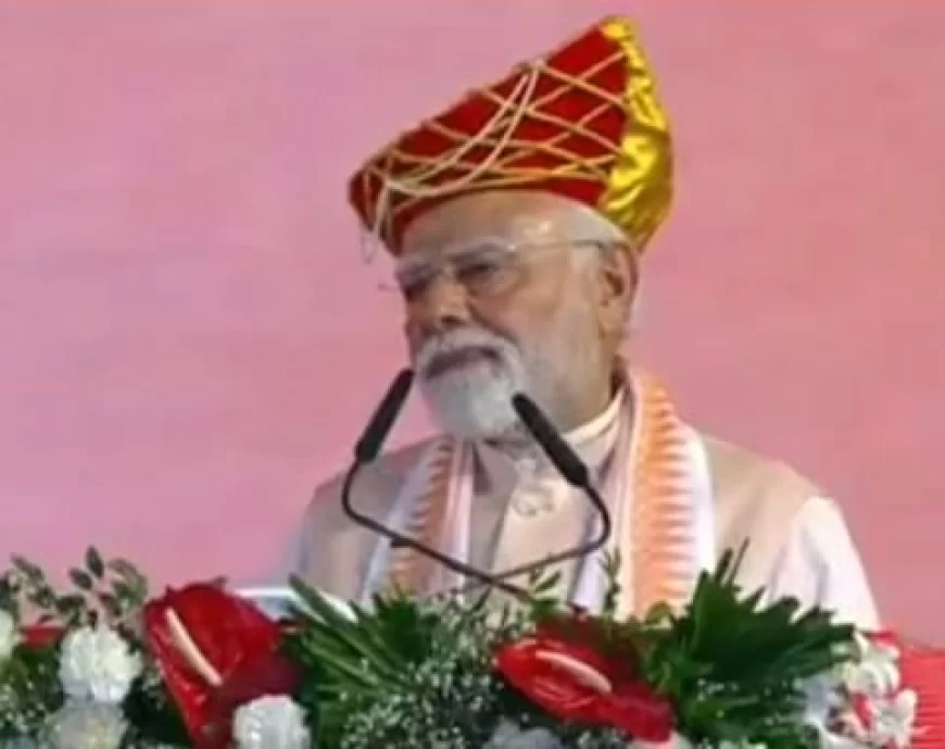 भोपाल में सभा को संबोधित करते हुए बोले प्रधानमंत्री मोदी, कहा- ‘अब प्रॉक्सी वॉर नहीं चलेगी, गोली का जवाब गोले से दिया जाएगा’