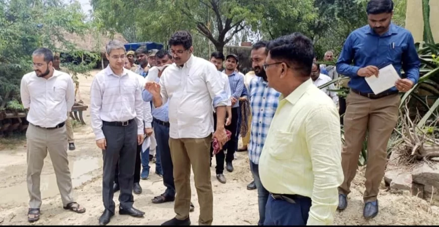 नोडल अधिकारी ने कस्तूरबा गांधी विद्यालय मलवां का किया दौरा, बच्चियों से पढ़ाई के बाबत ली जानकारी, दिए दिशा-निर्देश, ग्राम सेनीपुर मलौनी व प्रेरणा महिला लघु उद्योग पुष्टाहार इकाई भी देखी