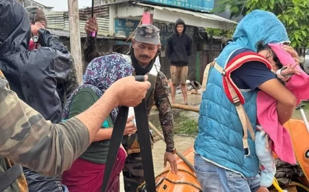 मणिपुर में ऑपरेशन जल राहत-II; असम में बाढ़ से 78000 लोग प्रभावित; सिक्किम में फंसे 1500 सैलानी