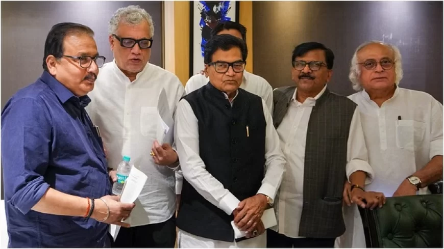 'इंडिया' गठबंधन की अहम बैठक में दोहराई गई संसद के विशेष सत्र की मांग; संजय राउत ने कसा तंज