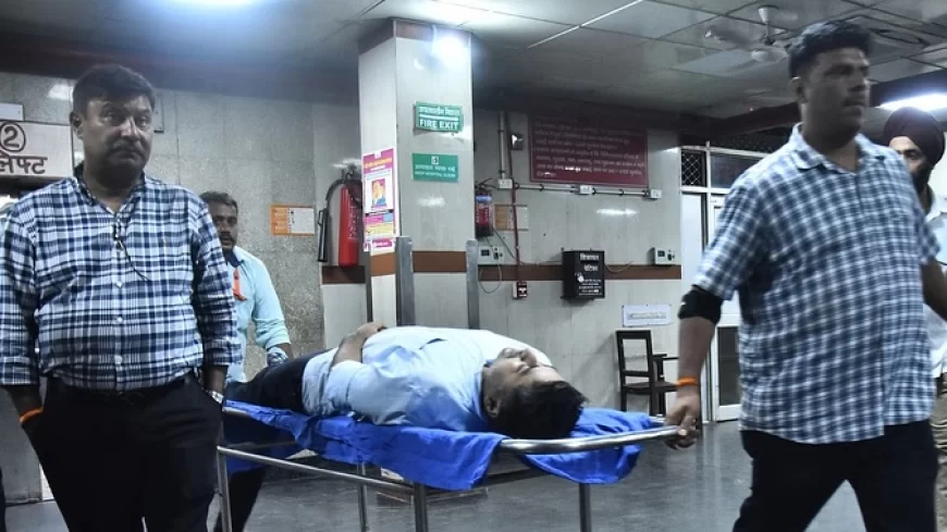 आईटी ऑफिस में मारपीट: असिस्टेंट कमिश्नर योगेंद्र मिश्र किए गए निलंबित, बंगाल-सिक्किम क्षेत्र से संबद्ध किया