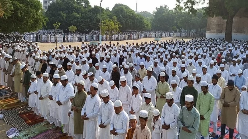 ईद उल अजहा: ईदगाह-मस्जिदों में हजारों लोगों ने अल्लाह की बारगाह में किया सजदा, सुरक्षा व्यवस्था रही चाक-चौबंद