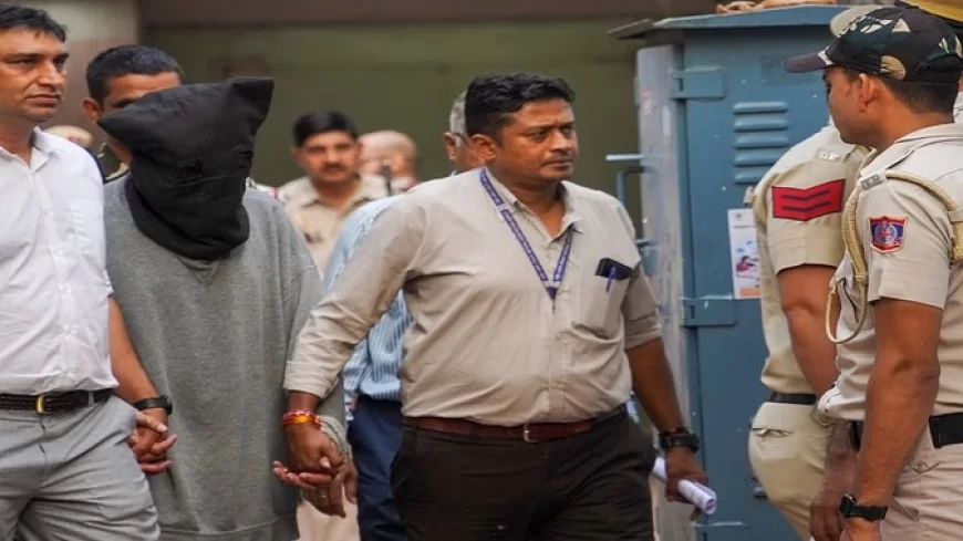 आतंकी तहव्वुर राणा परिवार से फोन पर कर सकेगा बात, इस शर्त के साथ कोर्ट ने दी अनुमति