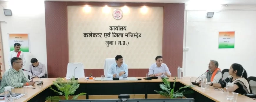 कलेक्टर श्री कन्याल की अध्यक्षता में जिला टास्क फोर्स की बैठक सम्पन्न, बाल श्रम उन्मूलन पर हुई प्रभावशाली चर्चा