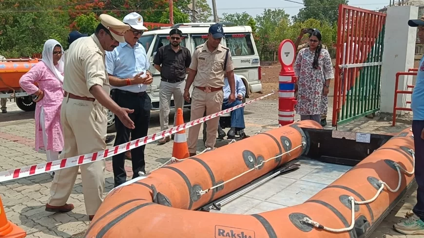 बाढ़ आपदा प्रबंधन में होमगार्ड, एसडीईआरएफ और आपदा मित्रों की अहम भूमिका : कलेक्टर श्री कन्याल