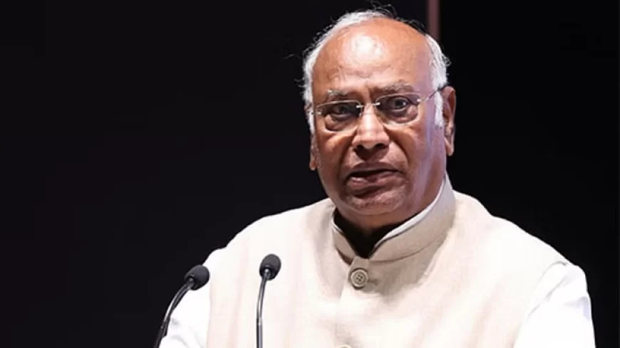 अहमदाबाद विमान हादसे पर मल्लिकार्जुन खरगे ने जताया दुख, कहा- रिटायर्ड जज से कराई जाए जांच