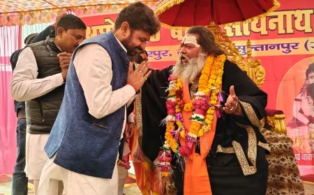 अघोर पीठ बाबा सत्यनाथ मठ पर अवधूत देशना पर्व के द्वितीय दिवस पर पहुंचे आयुष मंत्री