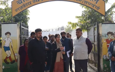 जिलाधिकारी एवं मुख्य विकास अधिकारी ने किया बाल संप्रेक्षण गृह का औचक निरीक्षण