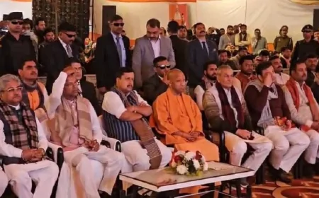 भाजपा राष्ट्रीय अध्यक्ष नितिन नवीन व सीएम योगी मथुरा पहुंचे, चंद्रोदय मंदिर में ‘मन की बात’ सुनी; बांकेबिहारी मंदिर में करेंगे दर्शन