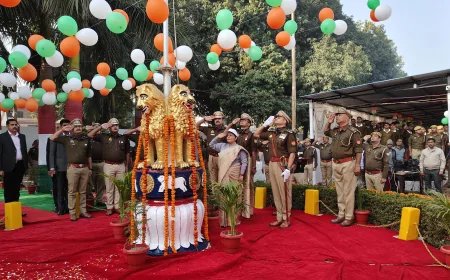 हरदोई में धूमधाम से मनाया गया गणतंत्र दिवस – पुलिस कर्मियों व विद्यार्थियों को किए गए सम्मानित